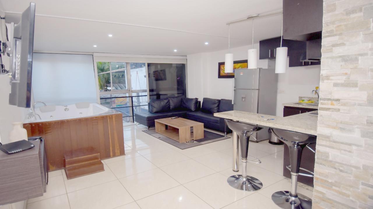 Apartamento Lleras Ac Hot Tub Medellin Ngoại thất bức ảnh