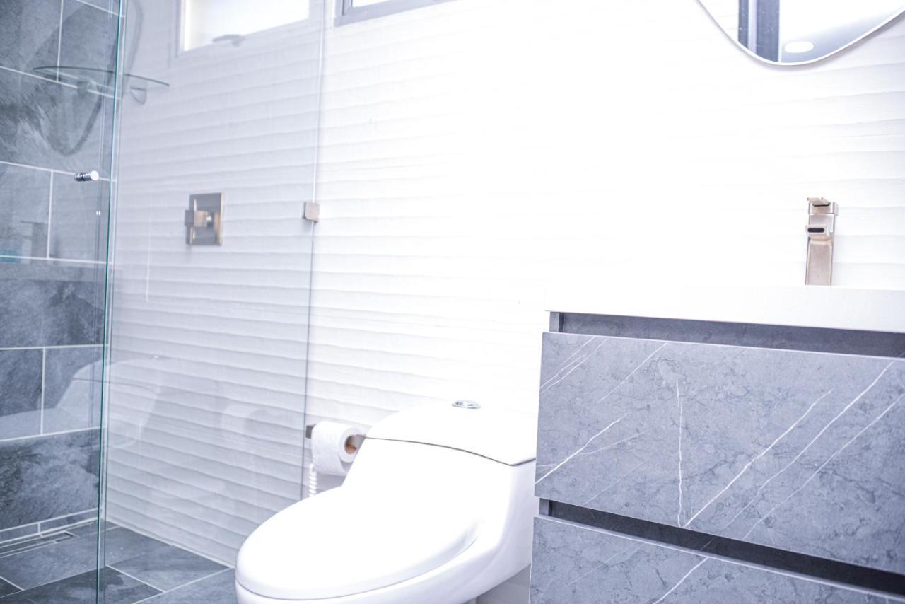 Apartamento Lleras Ac Hot Tub Medellin Ngoại thất bức ảnh