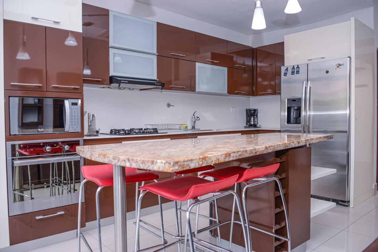 Apartamento Lleras Ac Hot Tub Medellin Ngoại thất bức ảnh