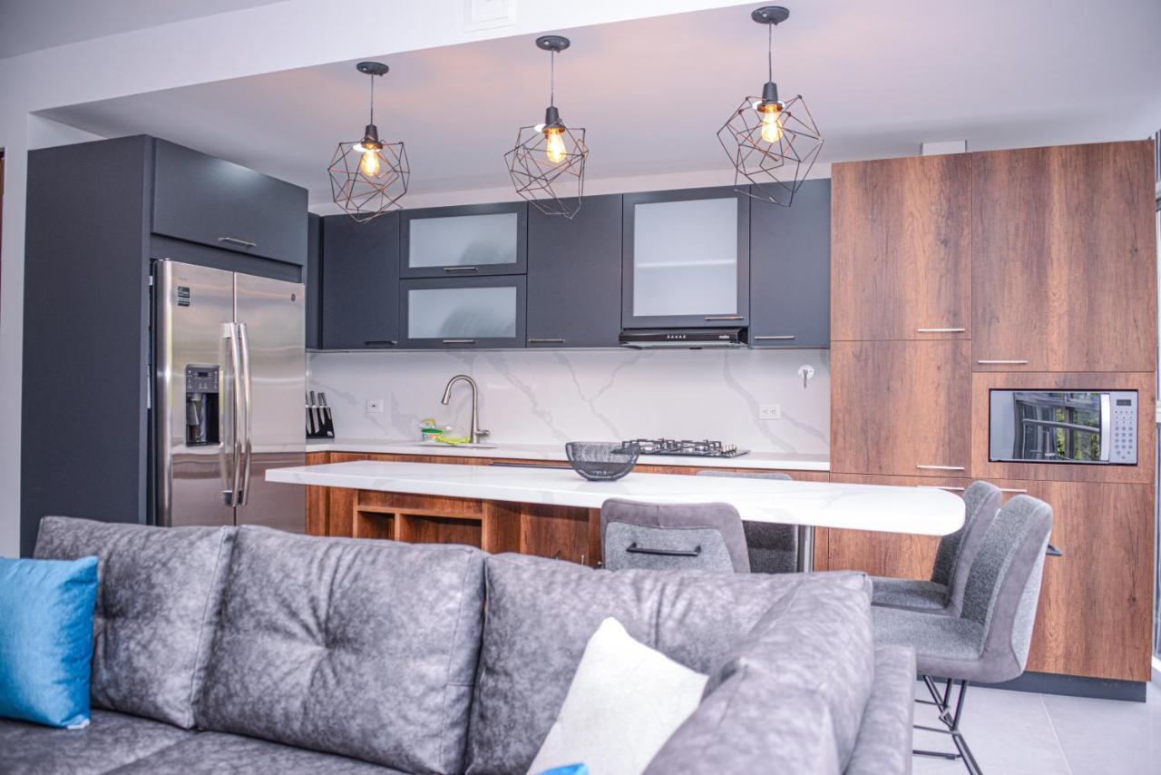 Apartamento Lleras Ac Hot Tub Medellin Ngoại thất bức ảnh