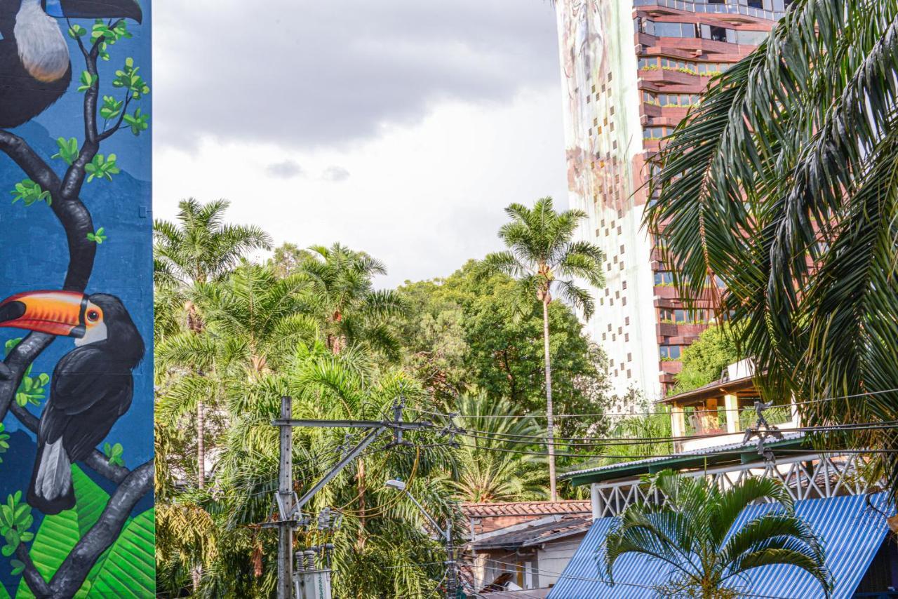 Apartamento Lleras Ac Hot Tub Medellin Ngoại thất bức ảnh