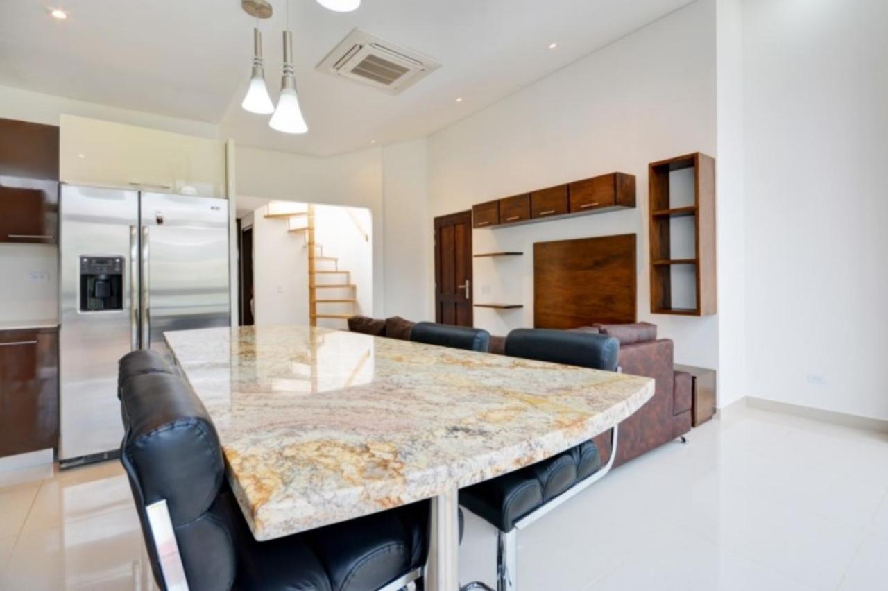Apartamento Lleras Ac Hot Tub Medellin Ngoại thất bức ảnh