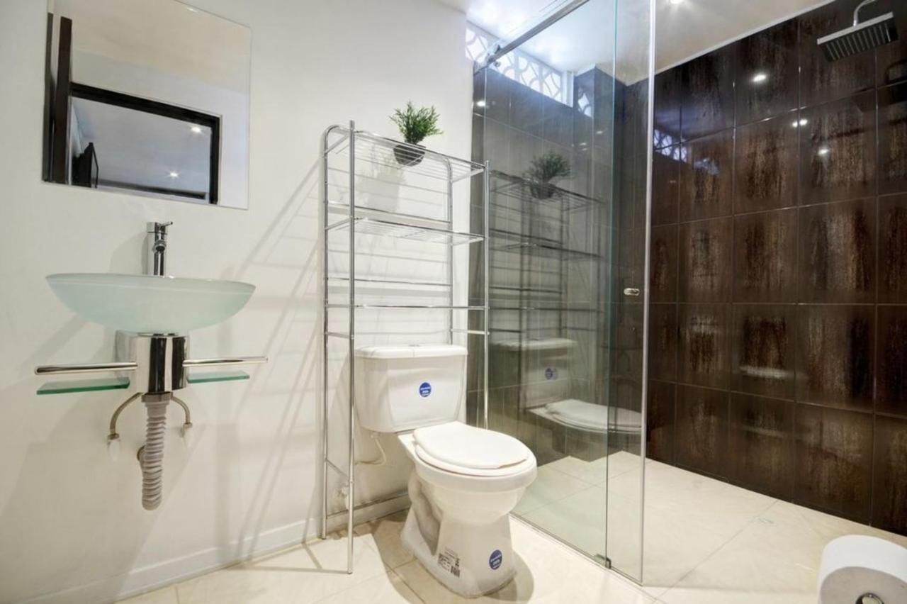 Apartamento Lleras Ac Hot Tub Medellin Ngoại thất bức ảnh